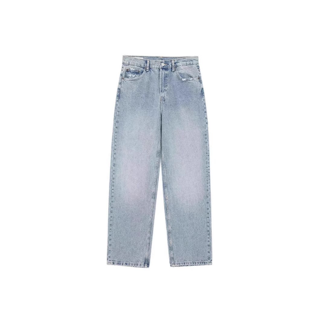 Damskie jeansy z wysokim stane – Distressed Jean Rip recenzja i cena
