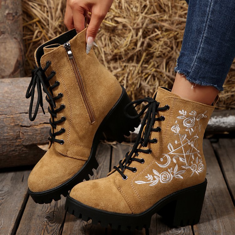 Botki damskie na platformie w  – Street Fashion Punk recenzja i cena